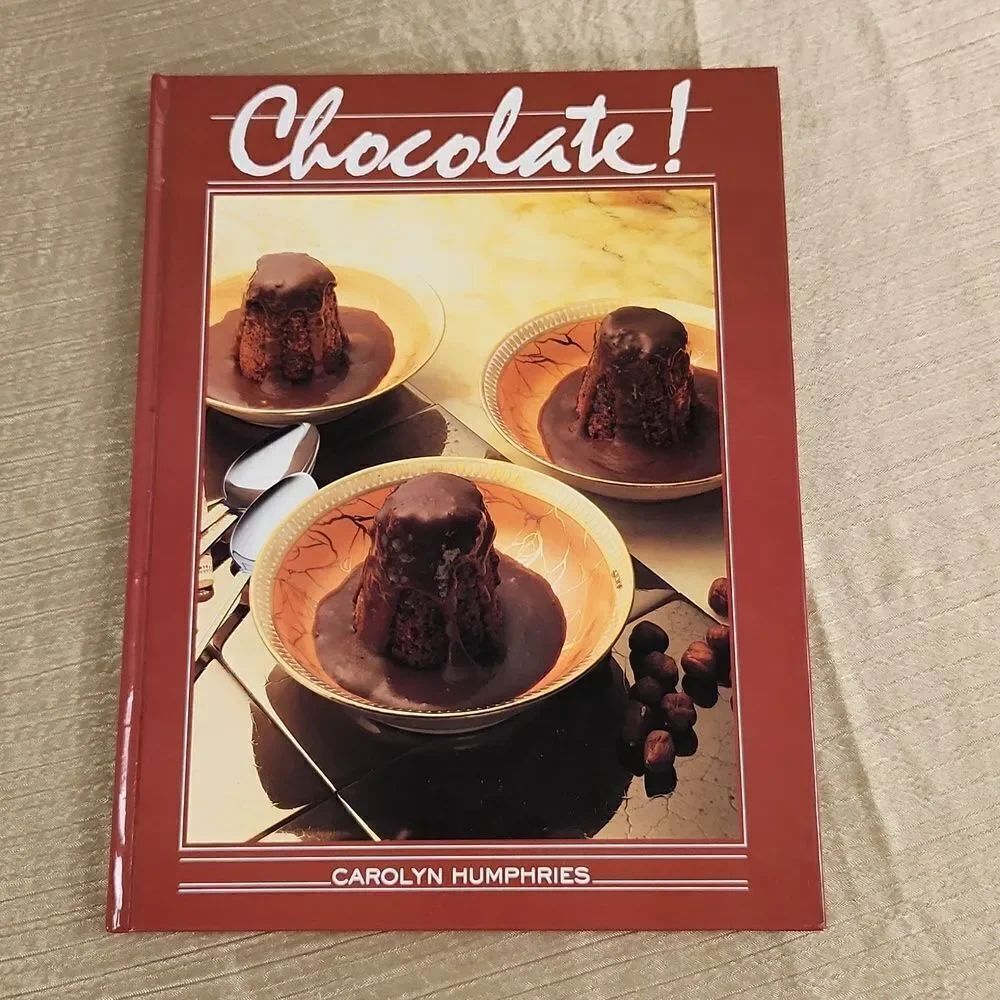 Chocolate Cookbook by Carolyn Humphries